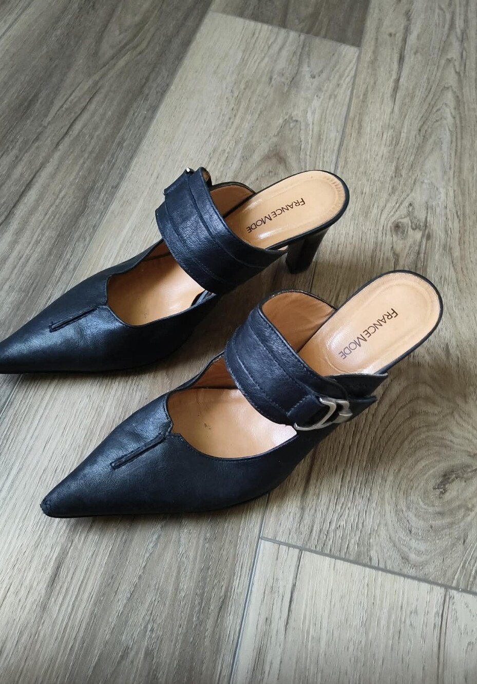 France Mode Black Leather Pointed Toe Heeled Mules